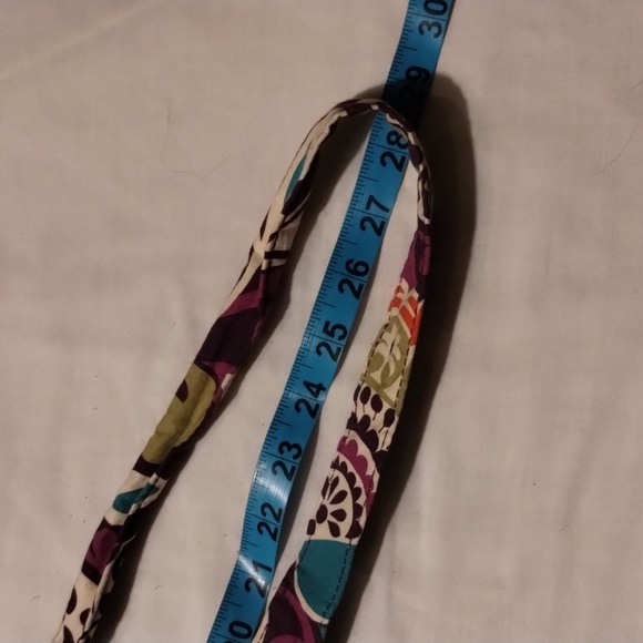 Woman's Cloth Crossbody Purse by Vera Bradley Color: Multicolored - Picture 13 of 14